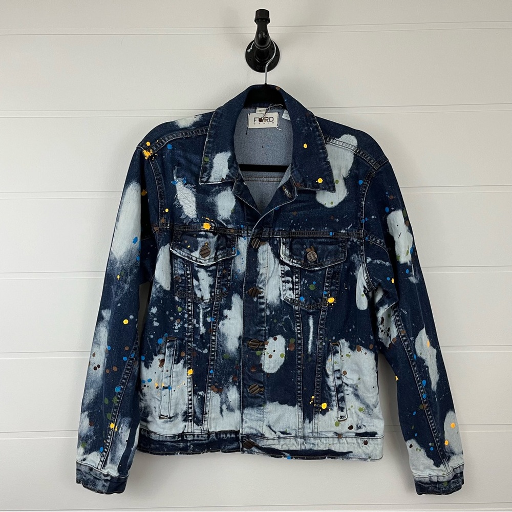 NWOT FWRD Denim Sz S Women’s Bleached and paint splattered denim jacket
